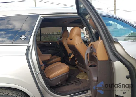 2016 Buick Enclave Premium z USA, uszkodzony, nr VIN 5GAKVCKD4GJ232148